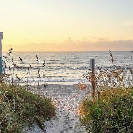 Condo With Balcony And Pool Walk To 2 Beach Accesses! Carolina Beach Extérieur photo