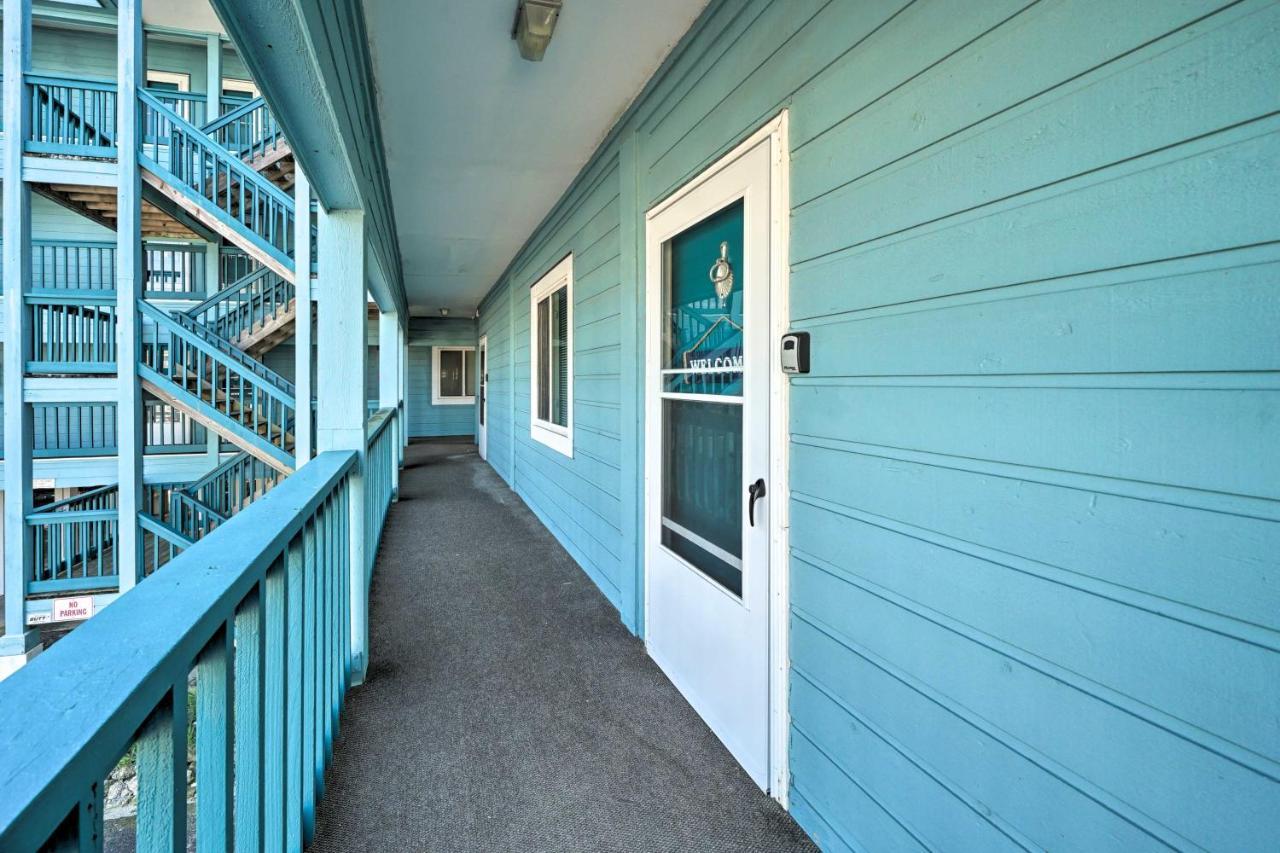 Condo With Balcony And Pool Walk To 2 Beach Accesses! Carolina Beach Extérieur photo