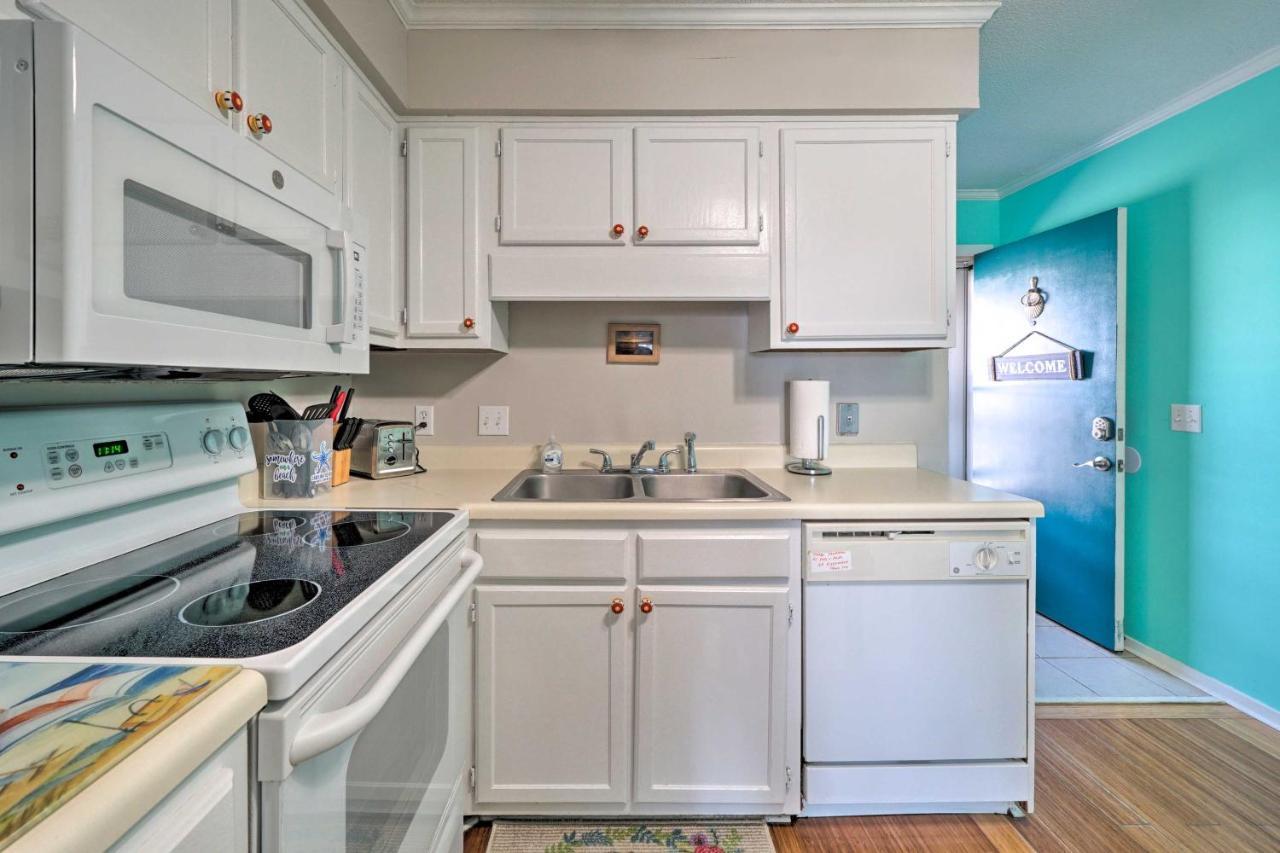 Condo With Balcony And Pool Walk To 2 Beach Accesses! Carolina Beach Extérieur photo